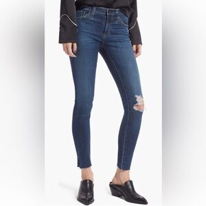 AG The Legging Ripped Ankle Skinny Jeans